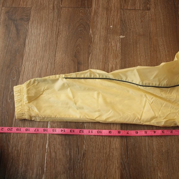 Nike Coat Women's Medium Yellow Windbreaker Vintage Full Zip Light Weight - Picture 9 of 11